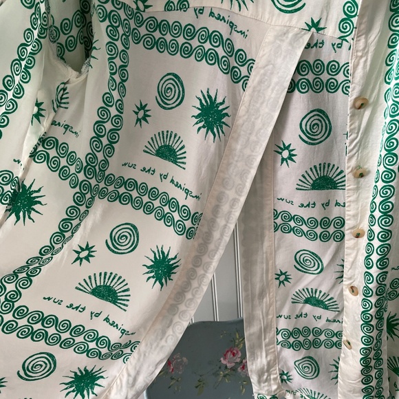 Sun rays split shirt - Picture 4 of 4